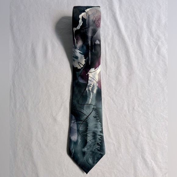 Jerry Garcia Silk Necktie 3.5 inch width 60 inch Length abstract design Shahman - Picture 1 of 7